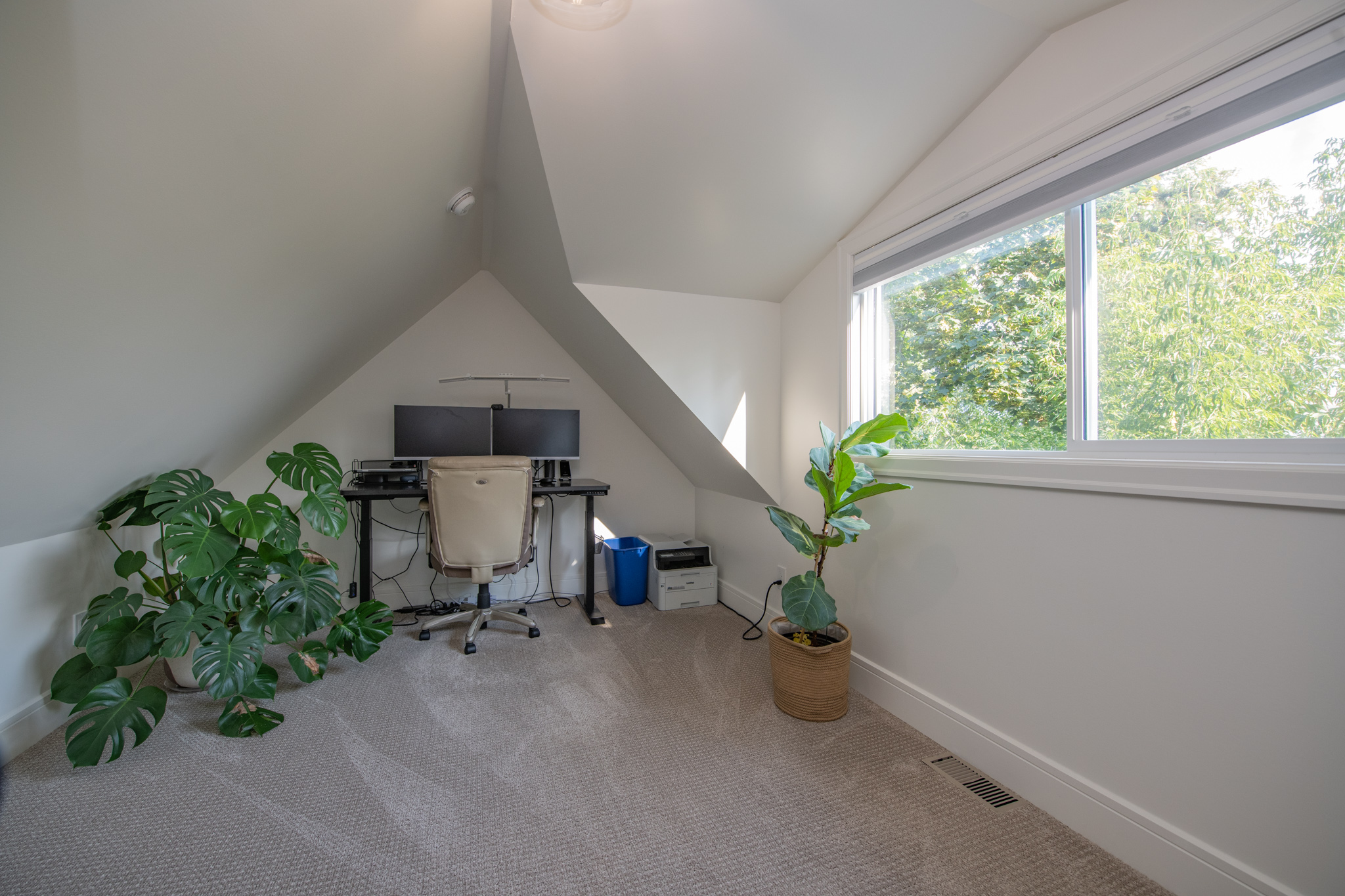 2505 23Street43