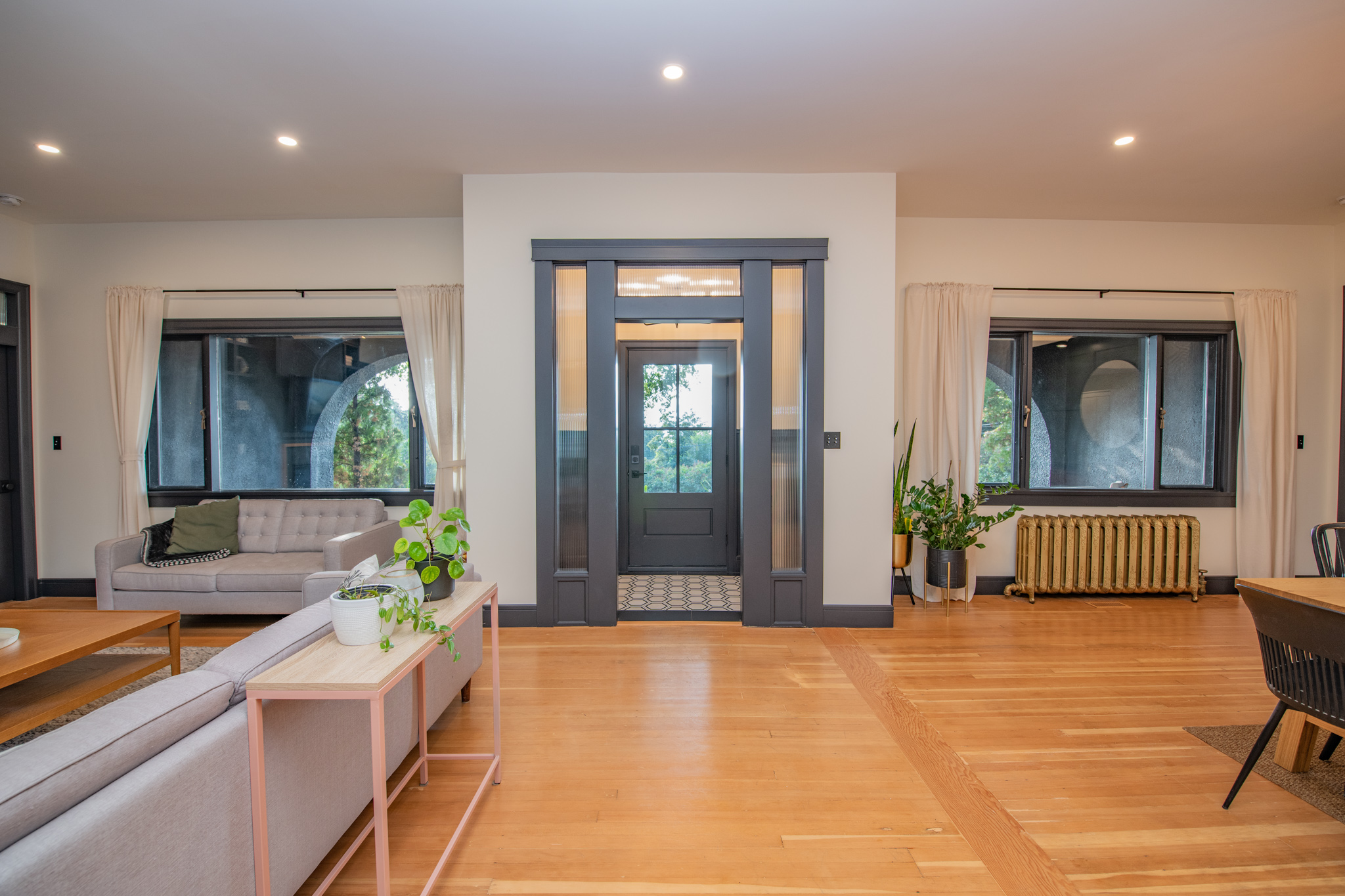 2505 23Street48
