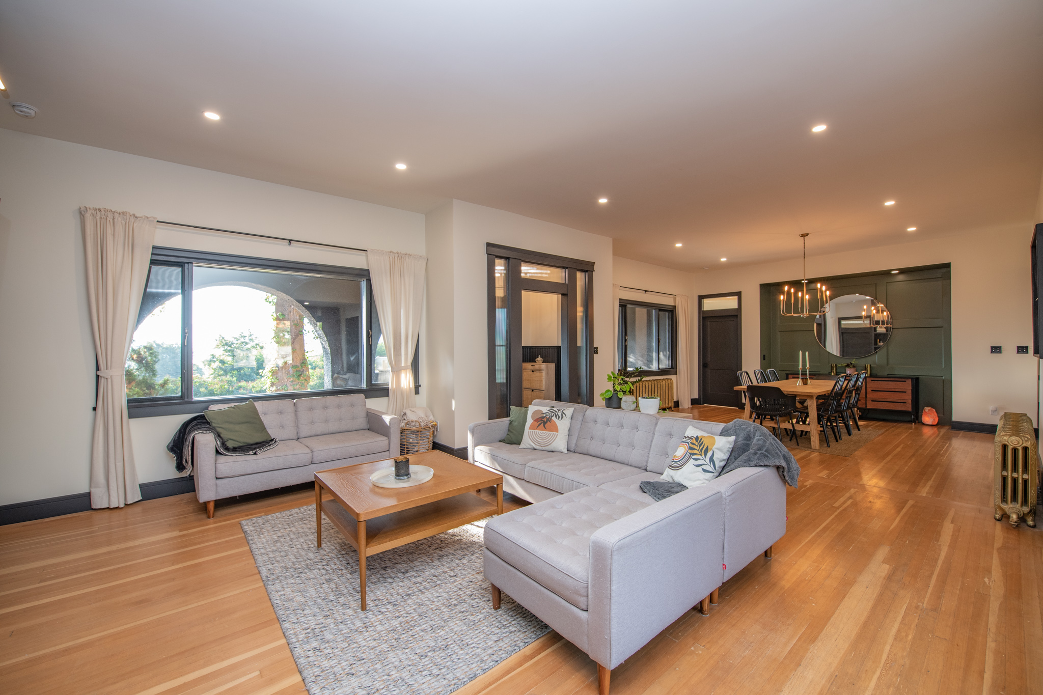 2505 23Street61